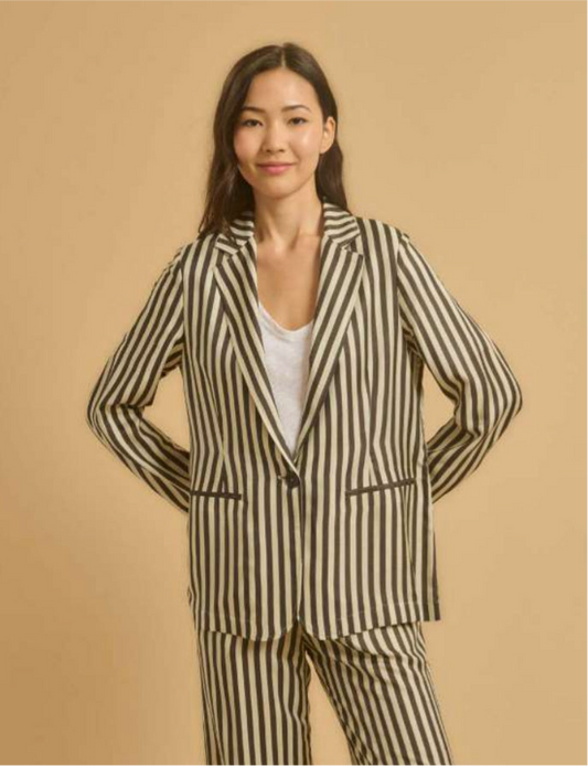 Diega Vikelo Jacket Choc/Cream Stripes
