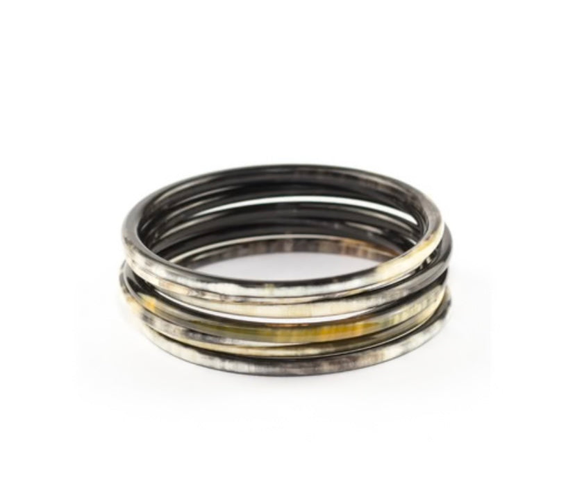 One Horn Bangle black/ivory