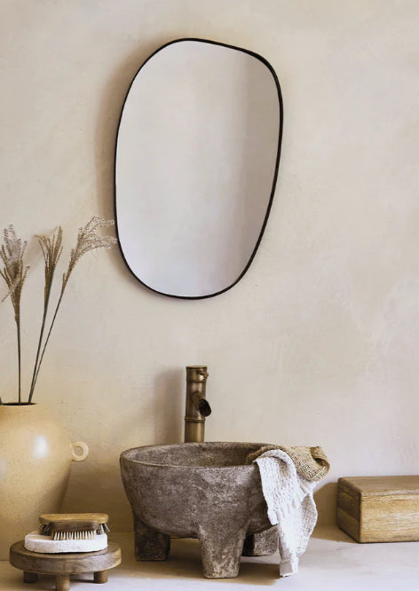 UNC Mirror Organic Oval
