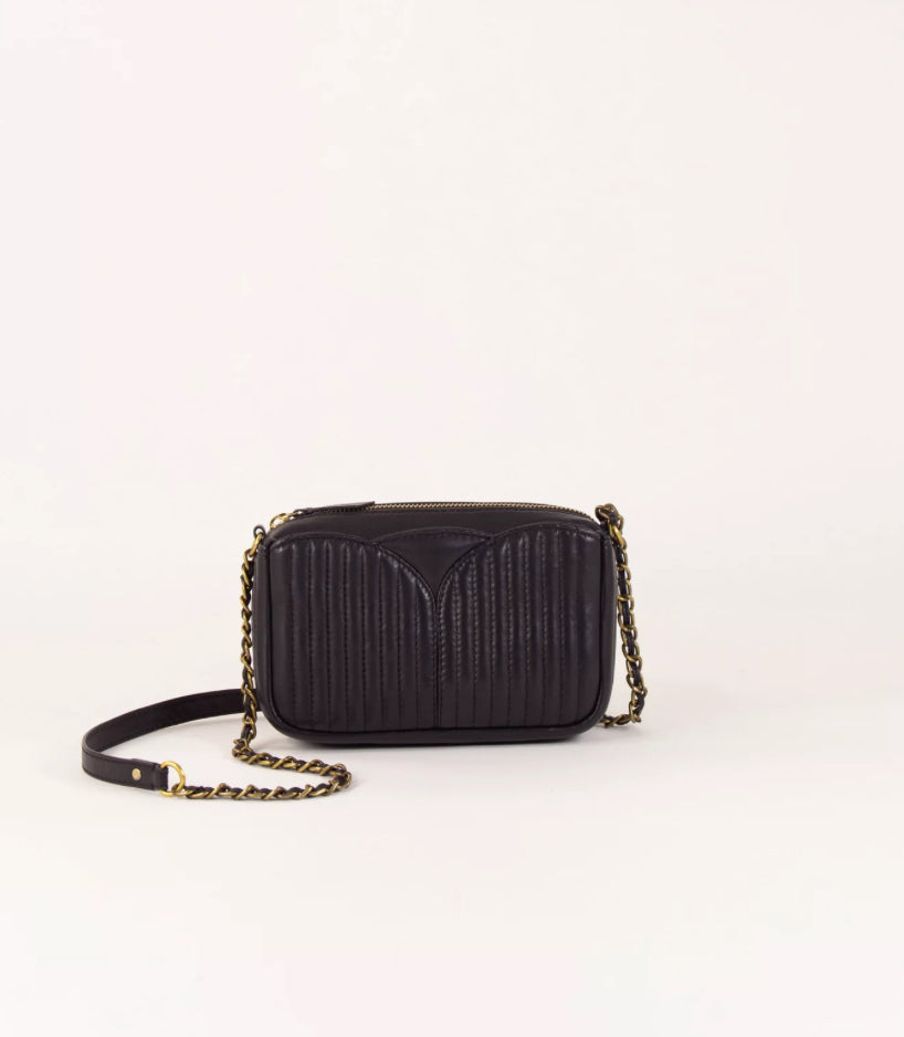 Sessun Divinou Bag Black Leather