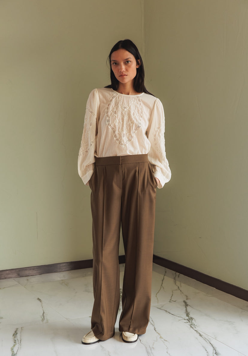 Indi & Cold Cotton Embroidered Top