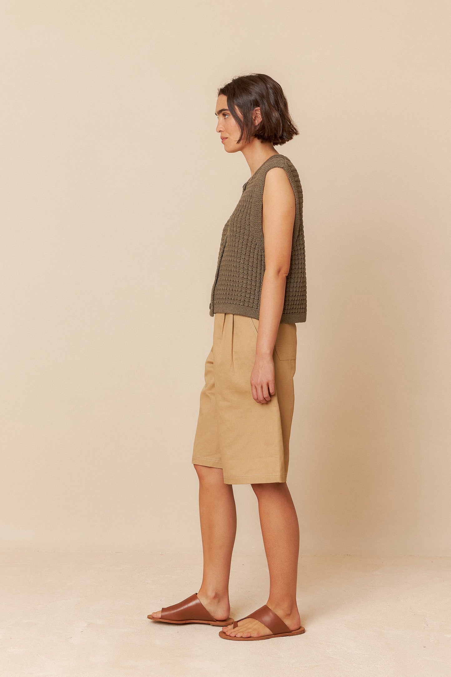 Indi & Cold Bermuda Shorts Sand