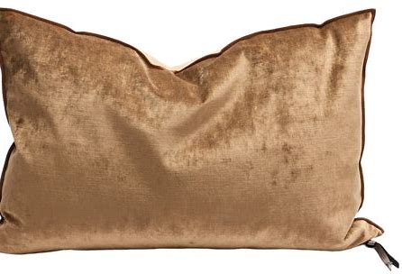 Maison de Vacances Royal Velvet Cushion