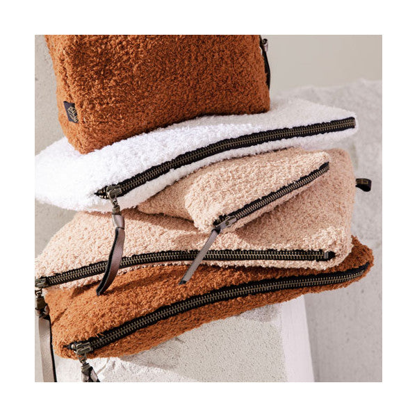 Bouclette pouch