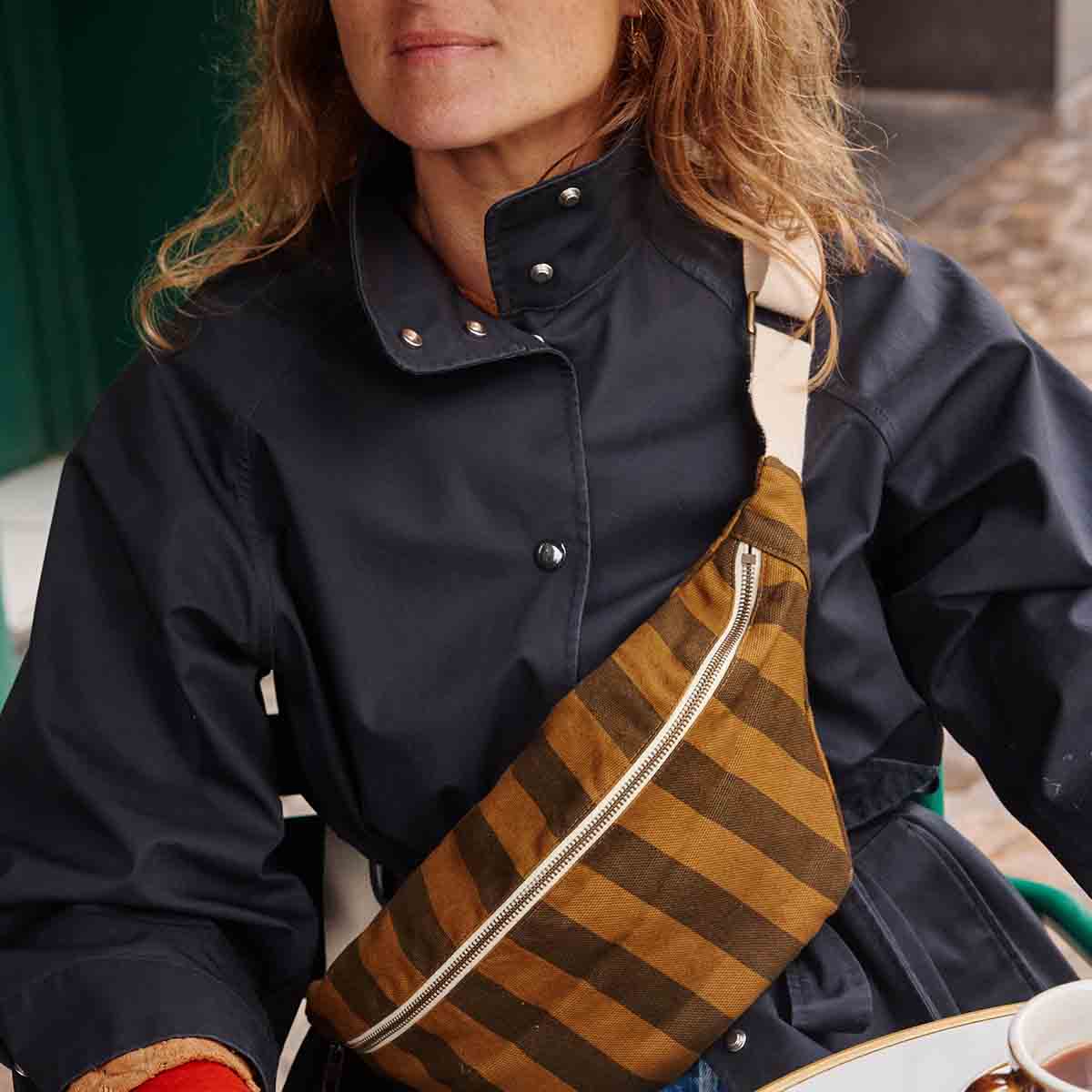 Bum Bag Cumin/Black Stripes