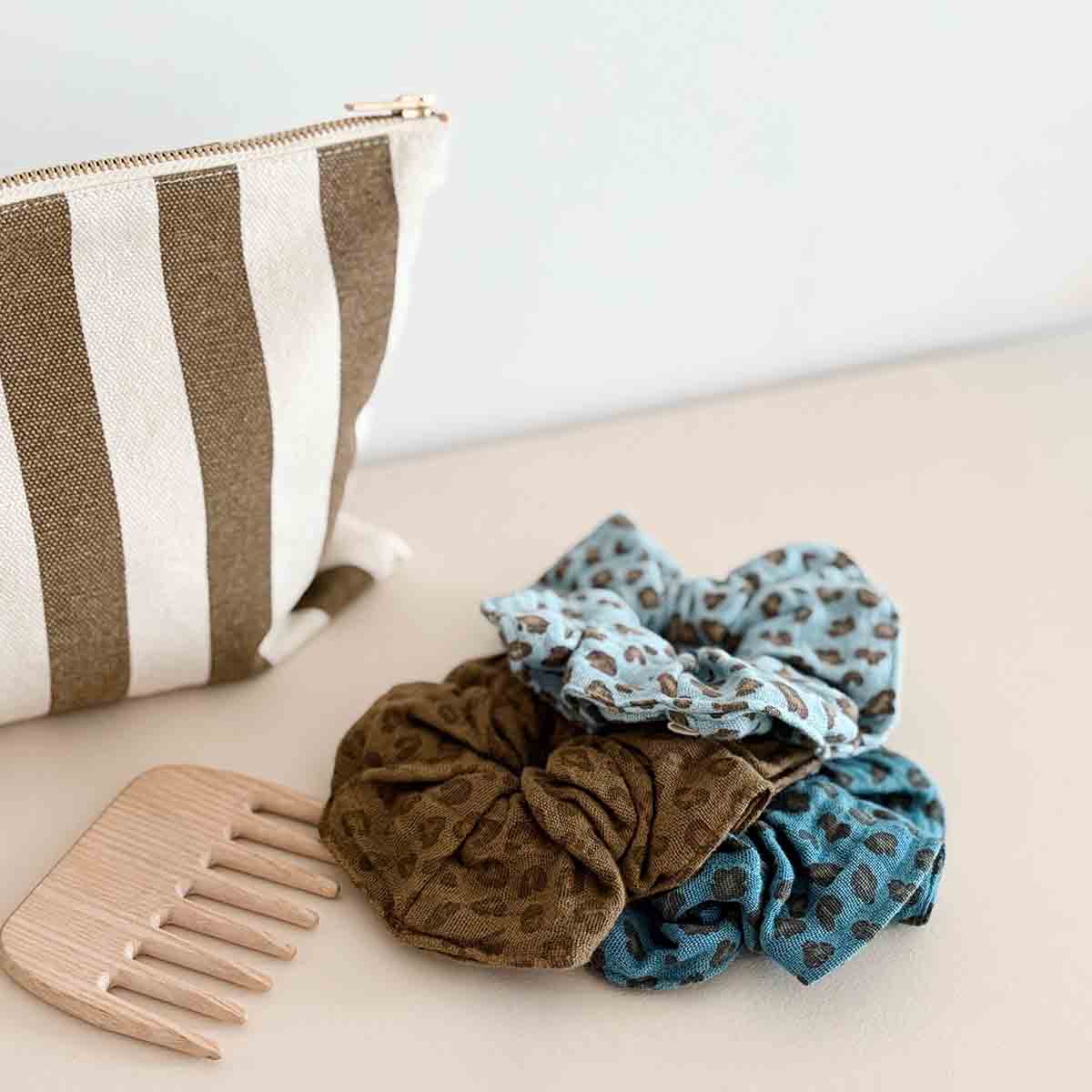 SCRUNCHIE MINI LEOPARD BLUE JEAN