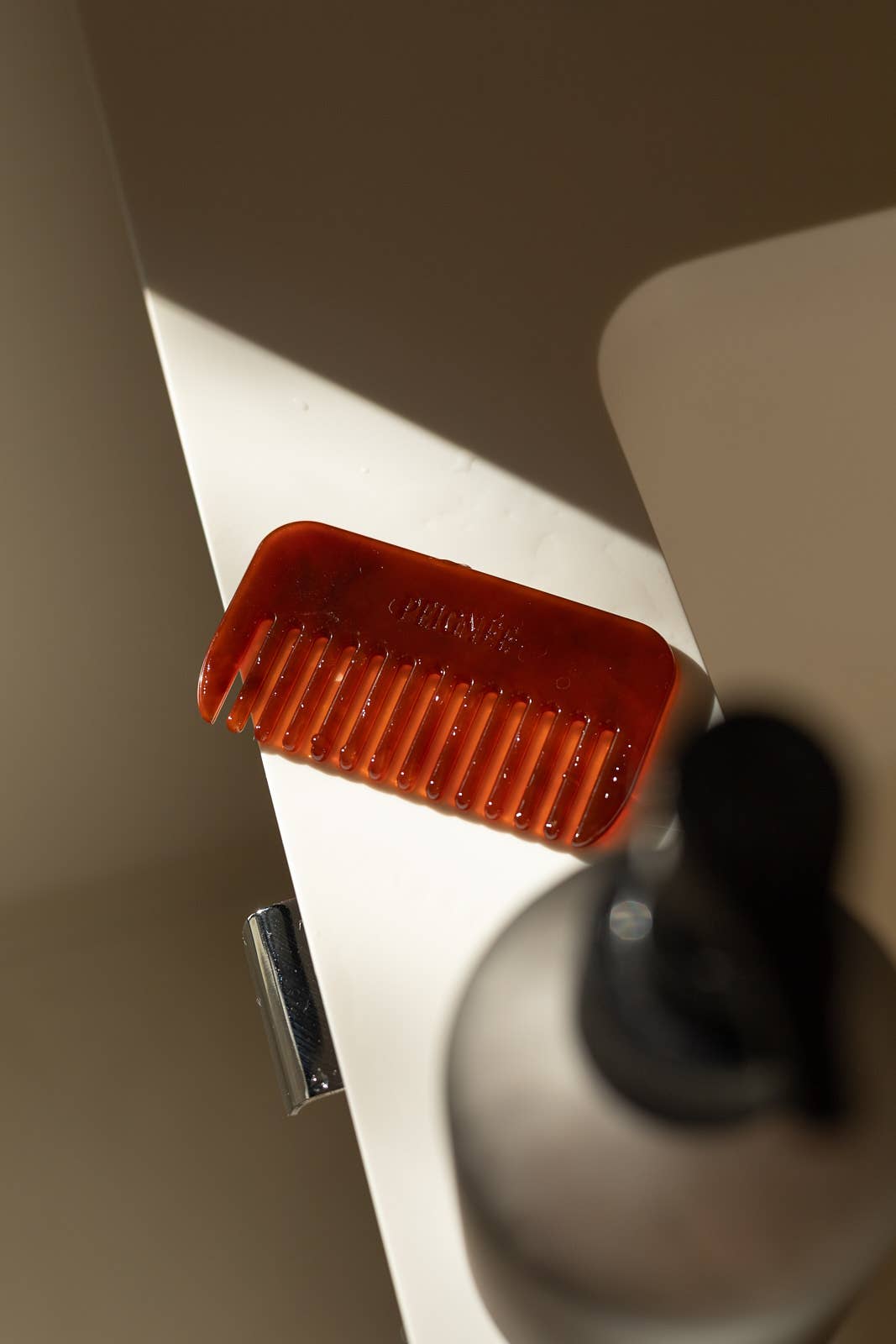Travel Comb - Delicate Red