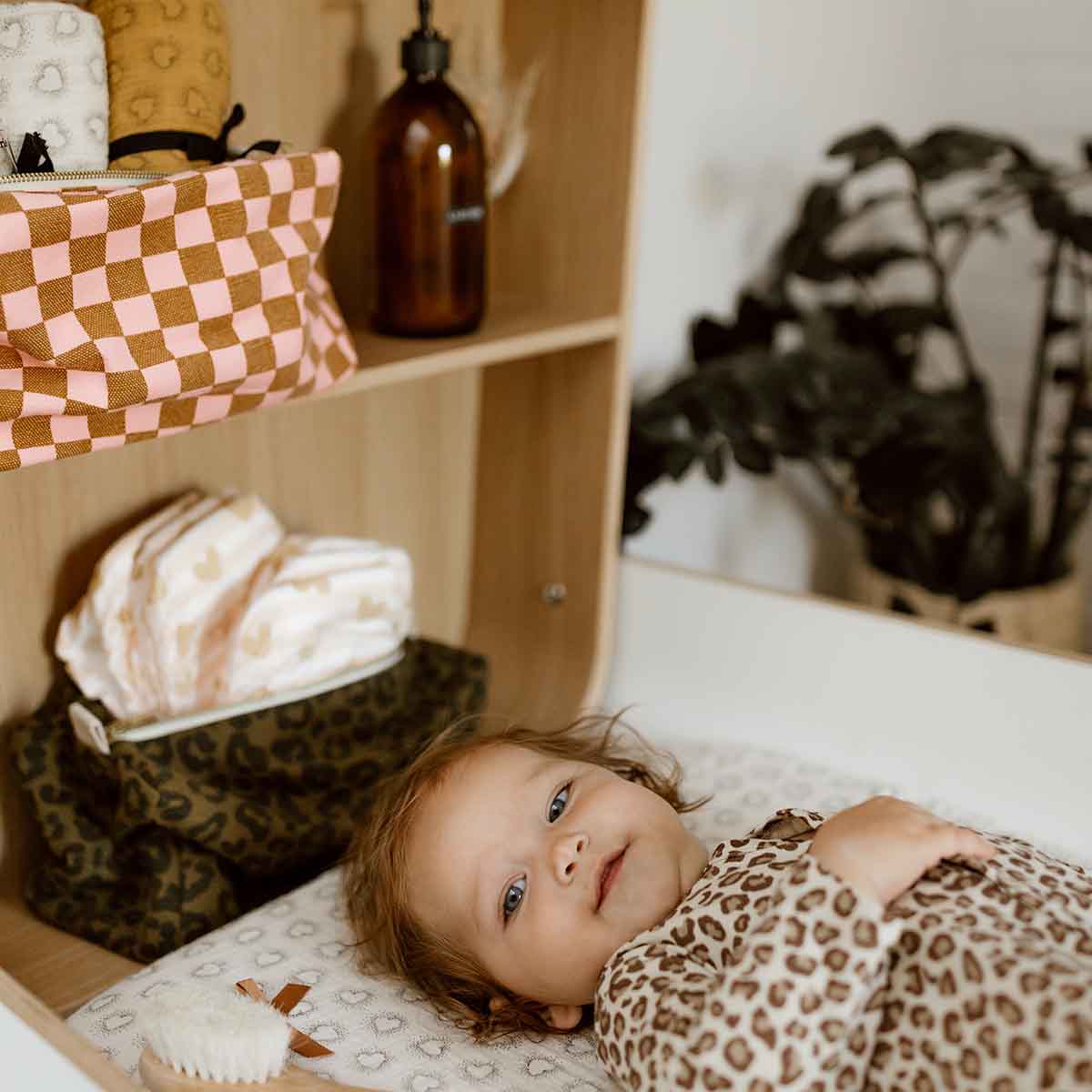 Leopard TOILETRY BAG OLIVE