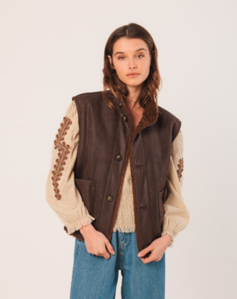 Indi & Cold Reversible Sleeveless Jacket Chocolate