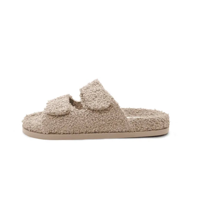 Freedom Moses Evu Slides Latte