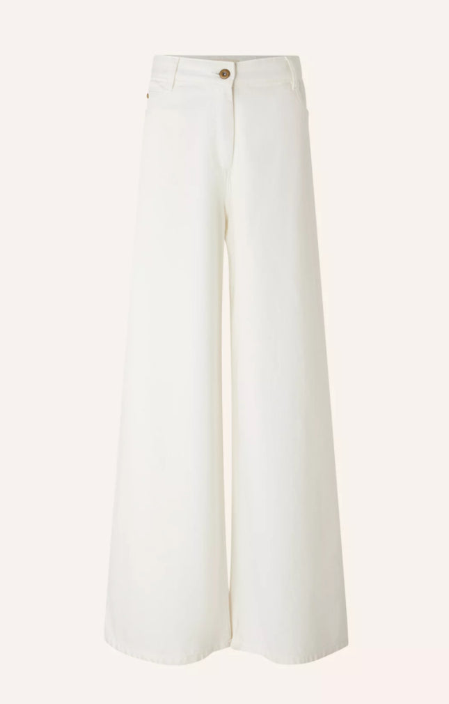 Sessun Dalt Jean White