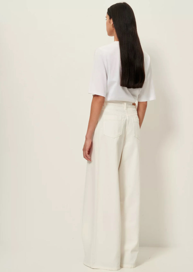 Sessun Dalt Jean White