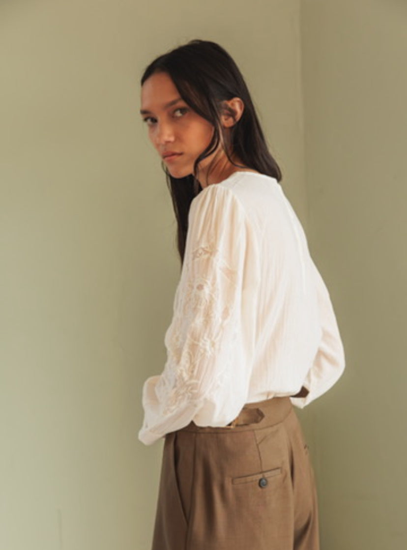 Indi & Cold Cotton Embroidered Top