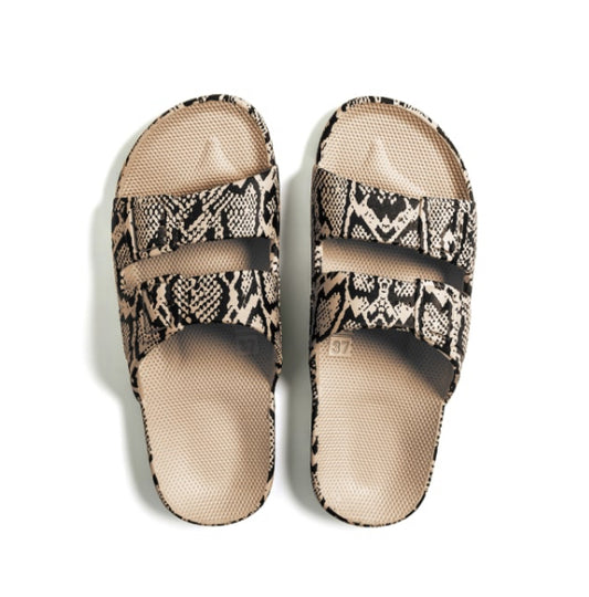 Freedom Moses Cobra sandals Sand