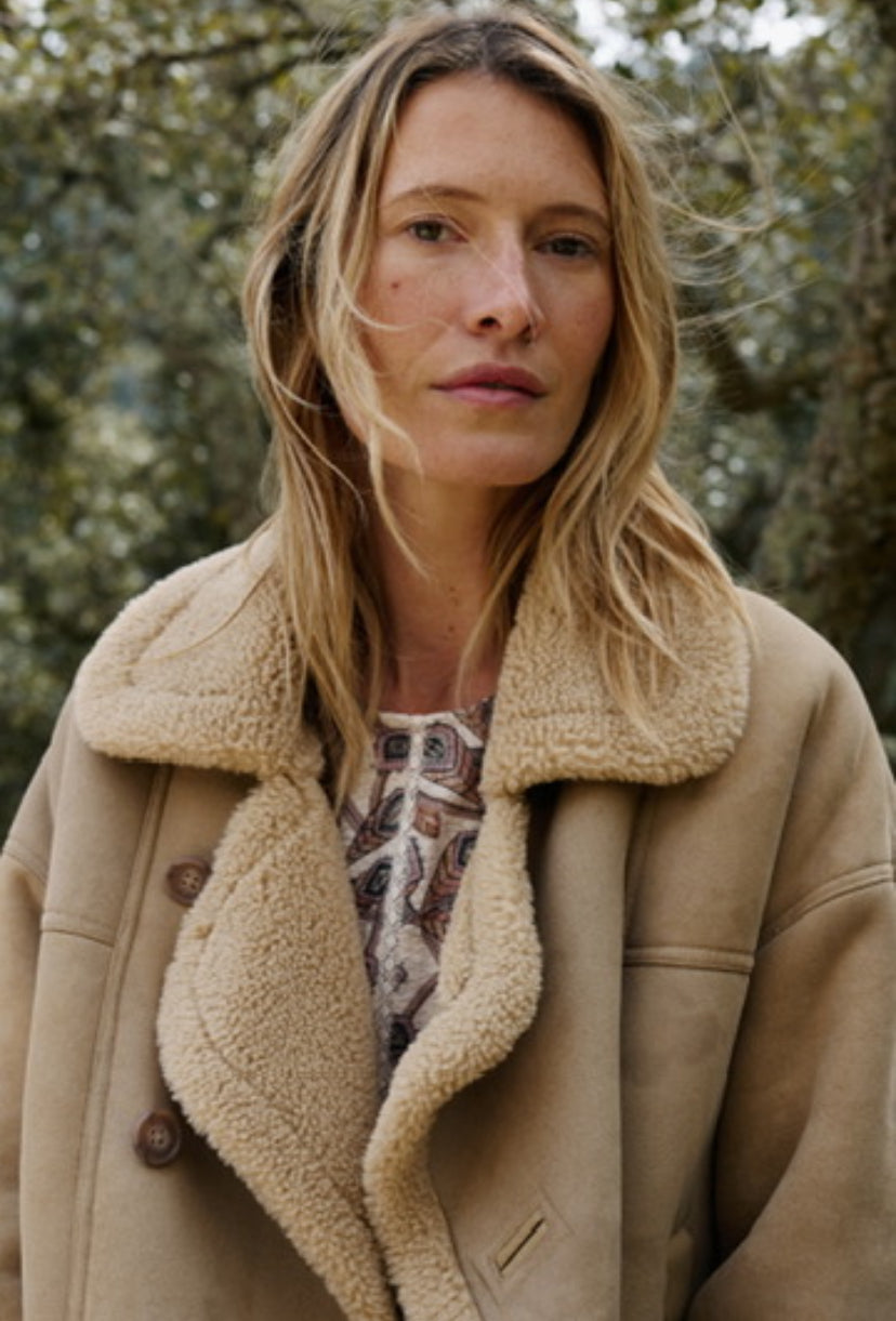 Indi & Cold Jacket Sand