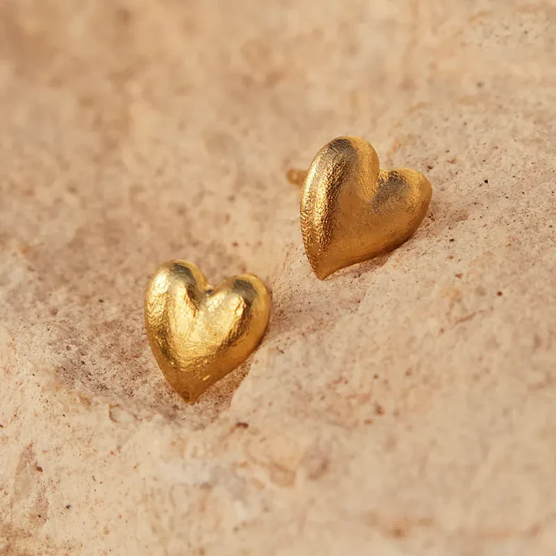 Agapee Cora Stud Earrings