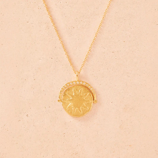 Agapee Sirius Necklace