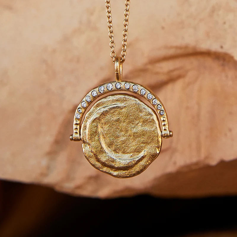 Agapee Sirius Necklace