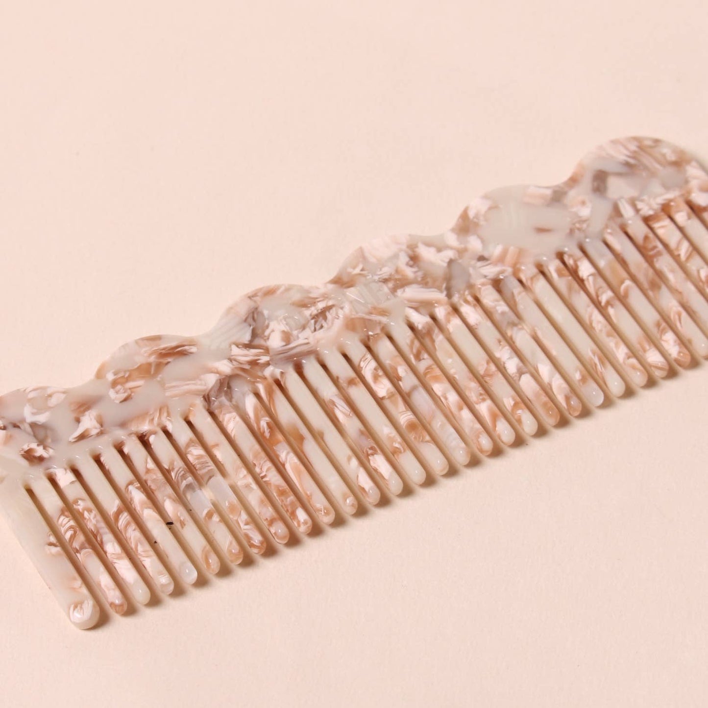 Signature comb - Nougat