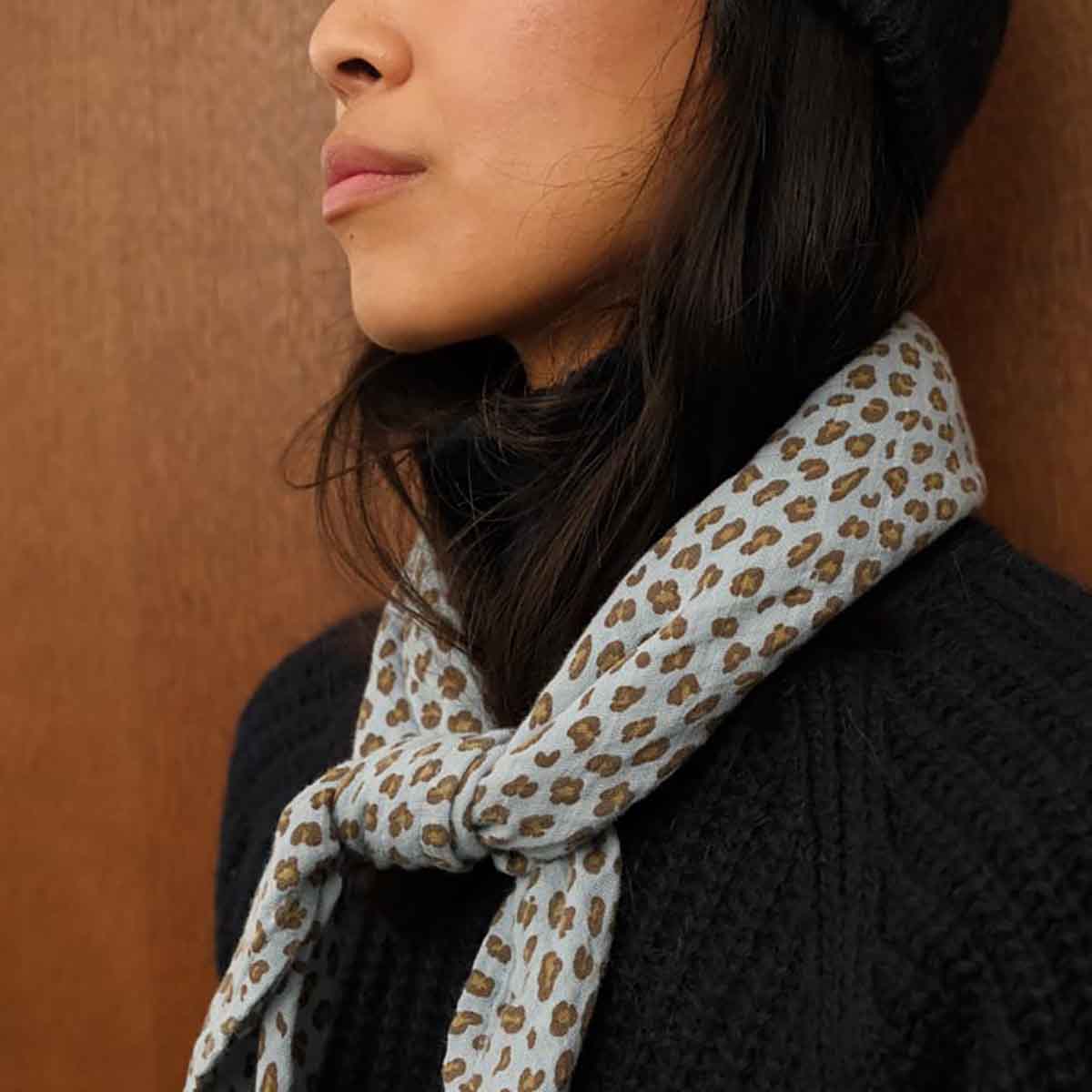 Small Scarf Leopard Sky Blue 70x70
