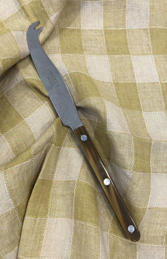 Cheese knife